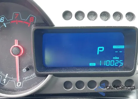 2016 Chevrolet Sonic Lt Auto из США, поврежденный, VIN 1G1JC5SB8G4148125